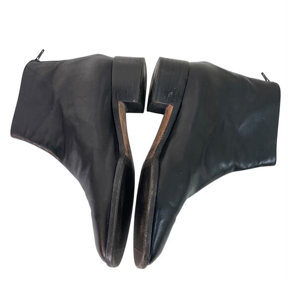 Vintage COLE HANN Women Sz 7.5 Black Leather Back Zip Square Toe Chelsea Booties - Picture 8 of 9